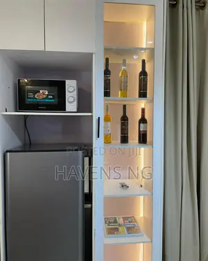 Cozy 1-Bedroom Apartment for Short Let