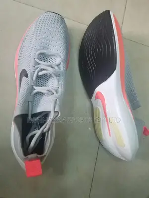 Nike Juggling Size 45 Canvas