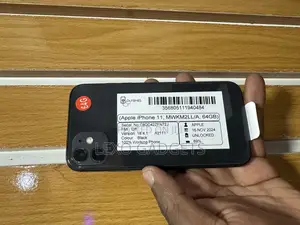 Apple iPhone 11 64 GB Black