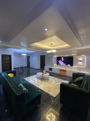 Luxury 1 Bedroom Apartment