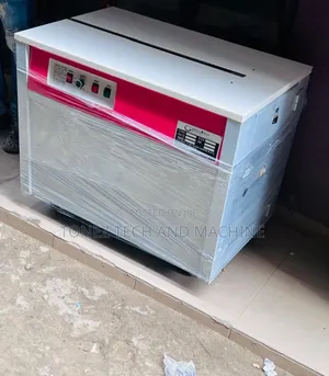 Semi Automatic Strapping Machine