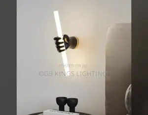 Modern Resin Fist Wall Lamp – Artistic Led Sculpture Light