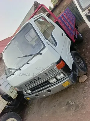 Nigeria Used Toyota Dyna 150 3y Petrol Engine