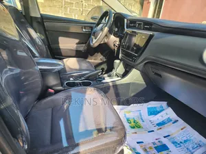 Toyota Corolla 2019 Gray