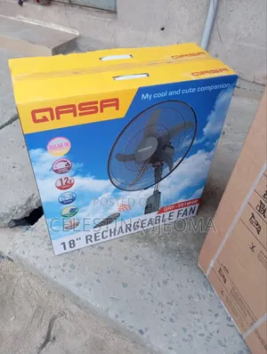 Qasa Reachable Fan 18"