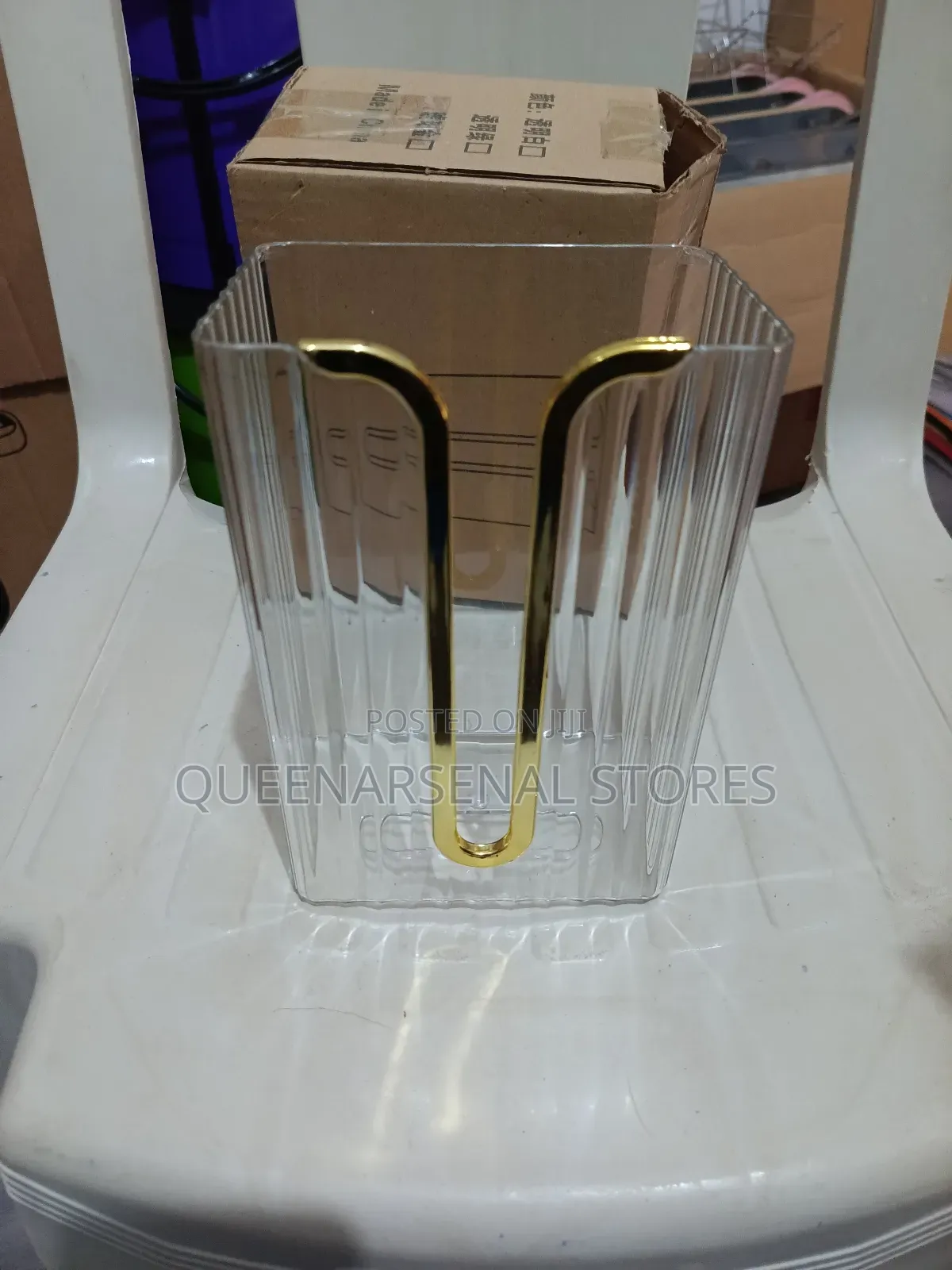 Luxury Acrylic Tissue Box