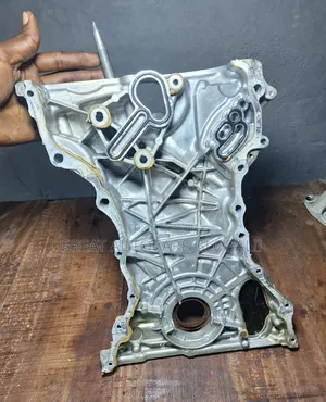 Timing Cover or Timing Case for Honda Civic and Hr-V