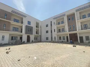 3bdrm Townhouse/Terrace in Jabi for Sale