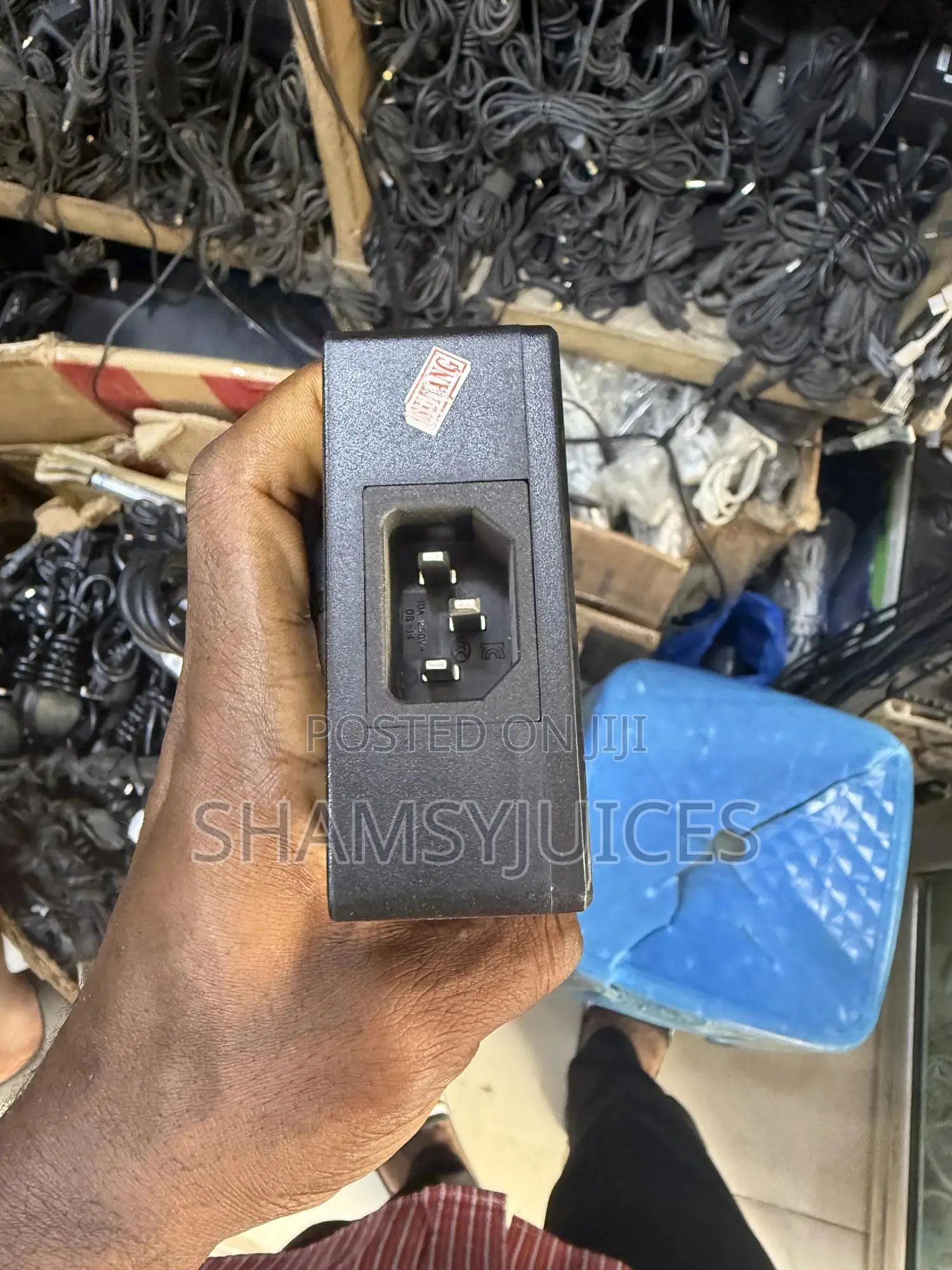 Asus Charger 240watts