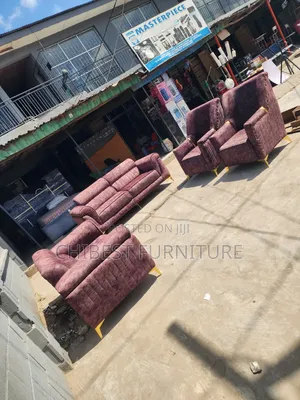 Luxury 7 Seaters Upholstery Chairs.