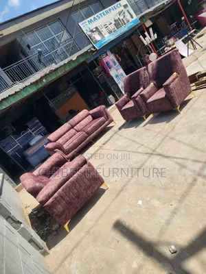 Set of Executive Sofa Chairs Made With Topnotch Materials.