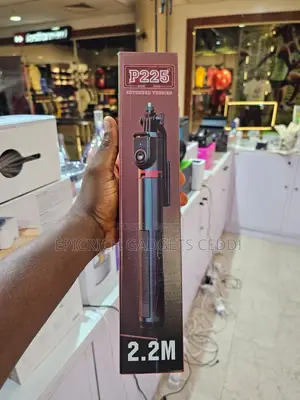 P225 Phone Tripod Stand
