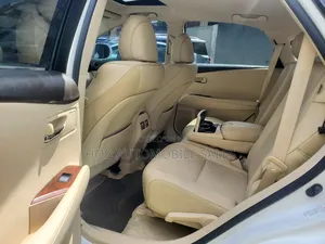 Lexus RX 350 FWD 2013 White