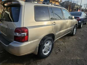 Toyota Highlander Limited V6 4x4 2007 Gold