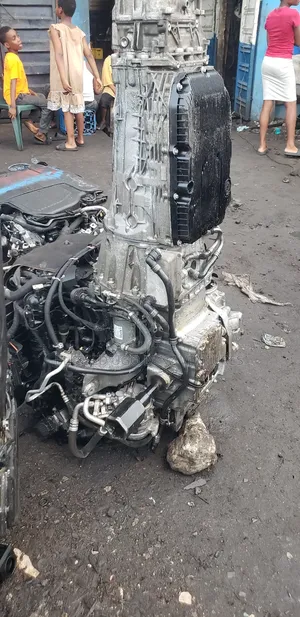 Complete Engine 264 GLC