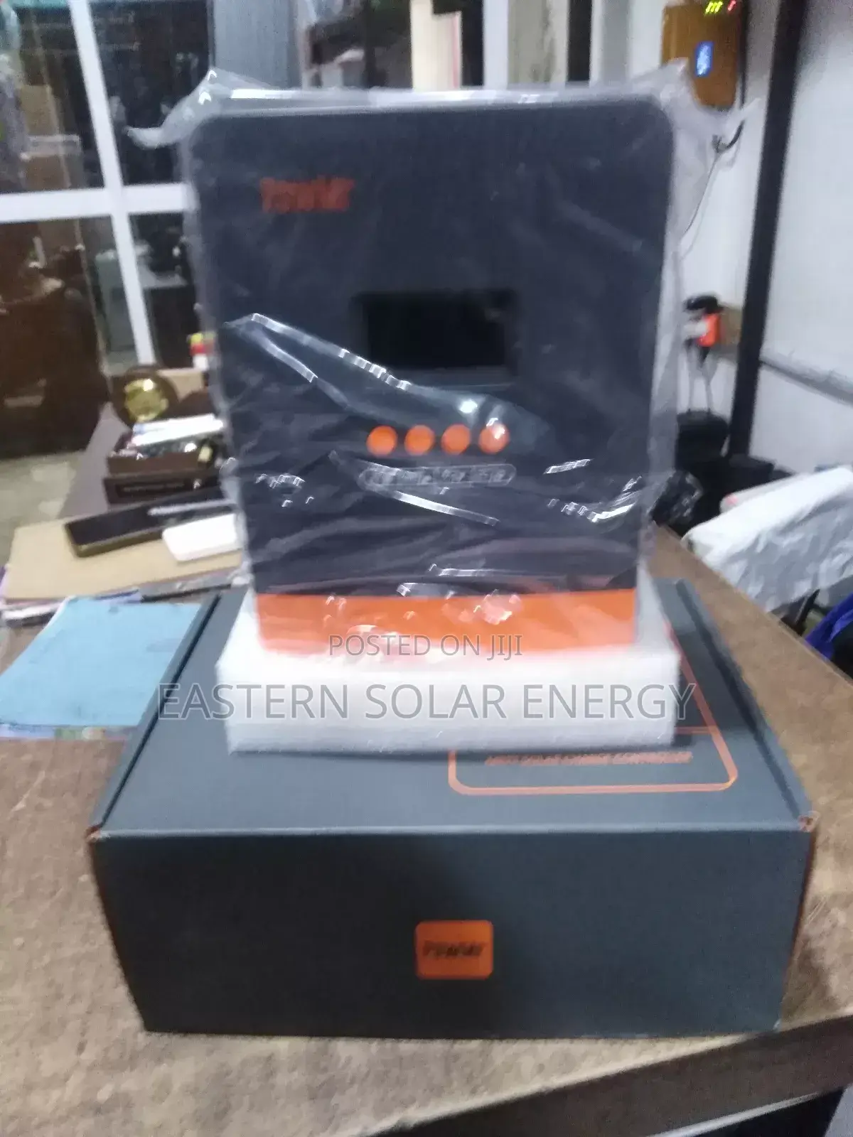 Powermr Charge Controller 60ah 12-48v.