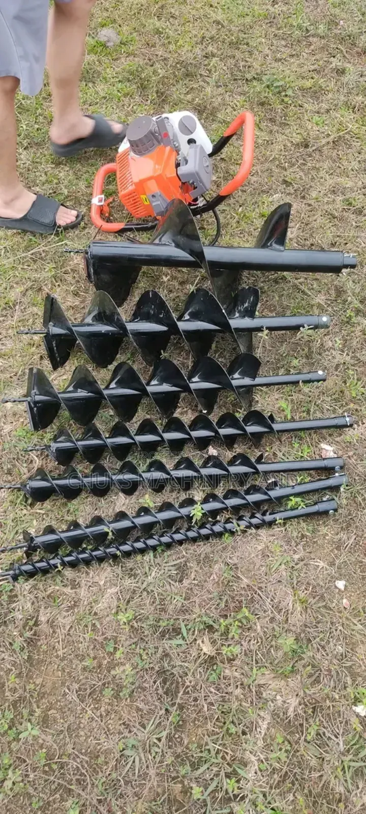 Earth Auger Drilling Machine