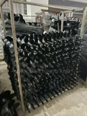 Earth Auger Drilling Machine