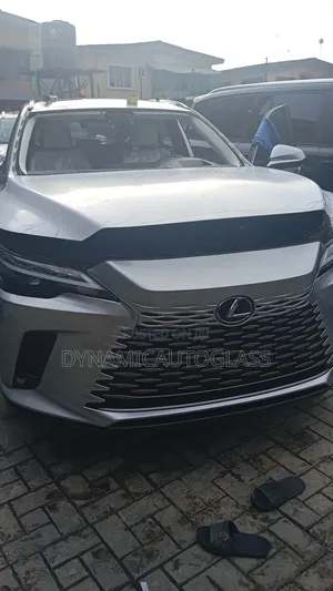 Lexus350 Windscreen (2024 Model)