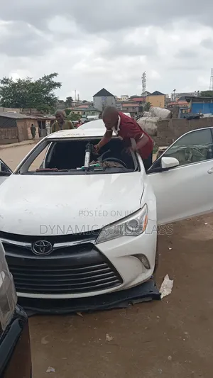 Toyota Camry 2016 Windscreen LFW