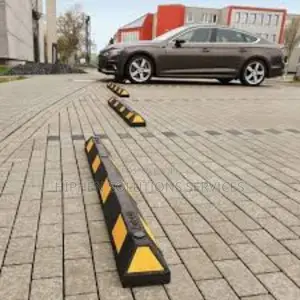 Parking Lot Curb Wheel Stopper – Heavy Duty Rubber – 6 Ft Lo