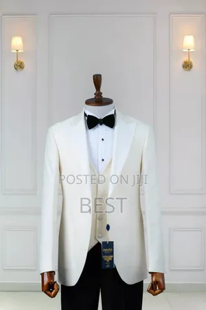 Luxury Tuxedos Men's Suits for Wedding and Other Occasions