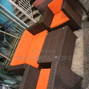 Box Chair for Restaurant/Rattan Garden Chair and Table