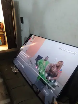 Lg 70inches 70ut80 Uhd Tv With Hdmi Cord