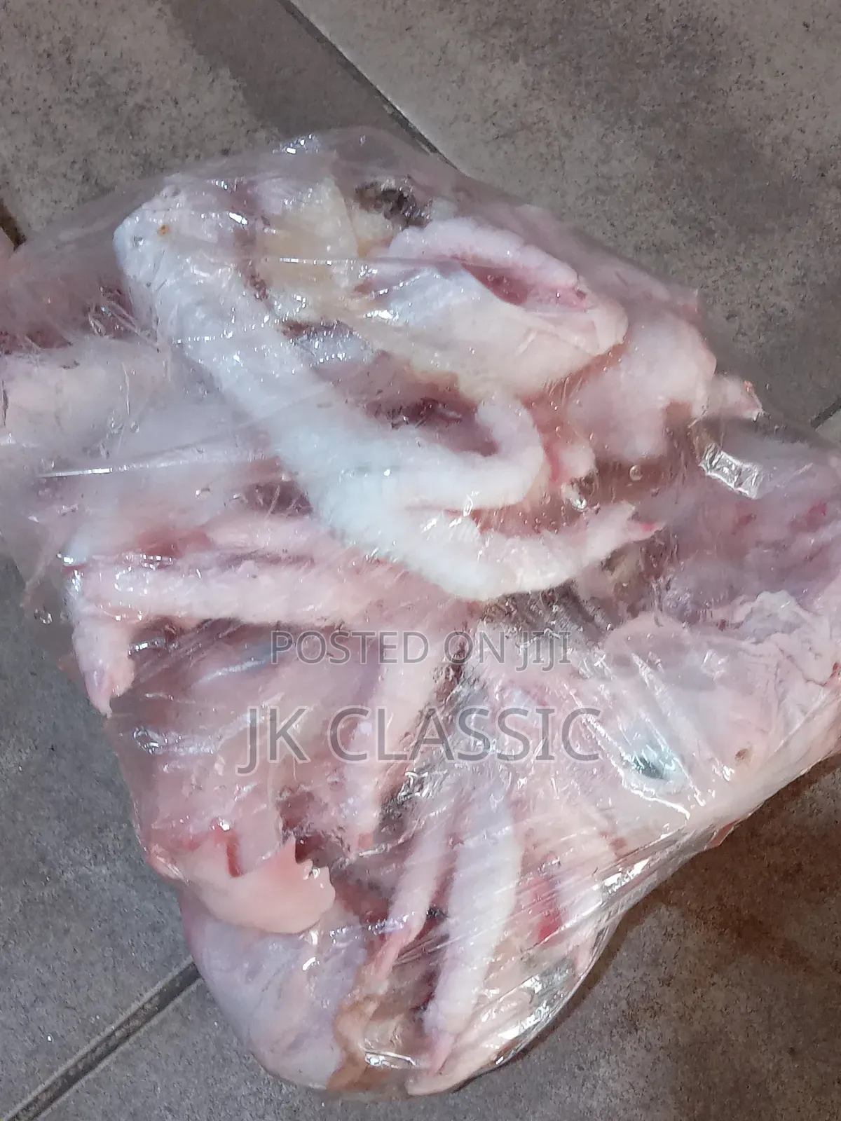 Chicken Head And Legs