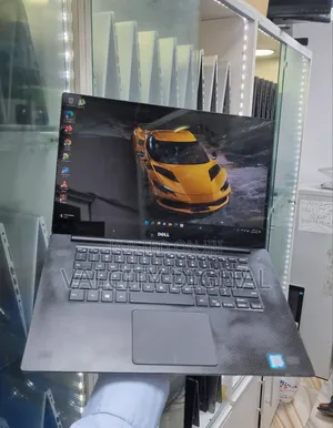 Laptop Dell Precision 5520 16GB Intel Core i7 SSD 512GB