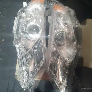 Set Head Lamp for Toyota Camry 2012-2013 Model