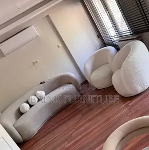 The Kings Sofa