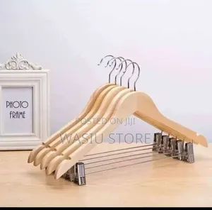 Wooden Hanger With Clips Pack of 10