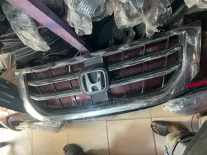 2013 Honda Accord Crosstour Front Grille American Spec