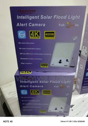 Intelligent Solar Flood Light With CCTV Camera 4g