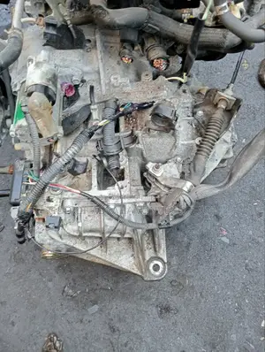 Toyota Camry Gear Box 22pin 2015
