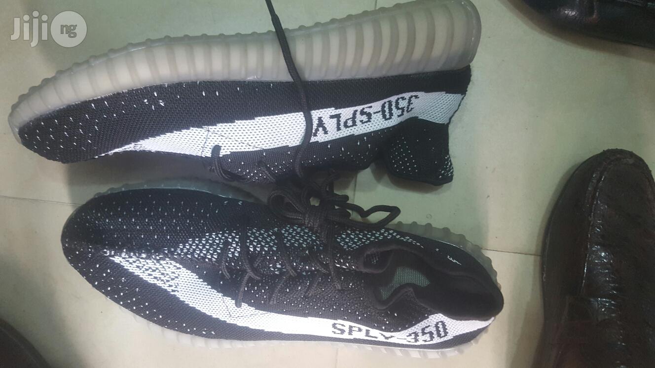 Running Shoe