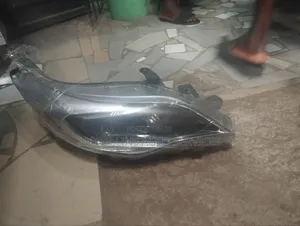 Set of Avalon 2013 to 2018 Head Light