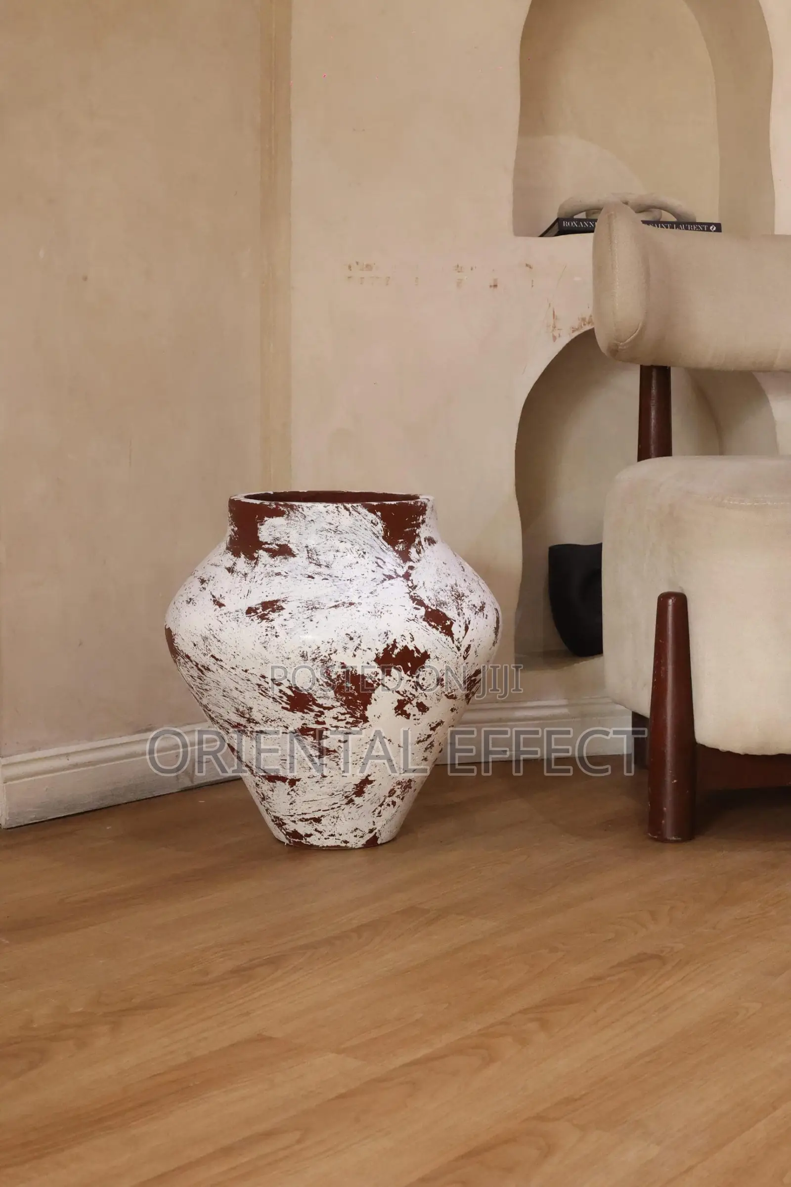 Apollo Pot ( Brown Rustic)