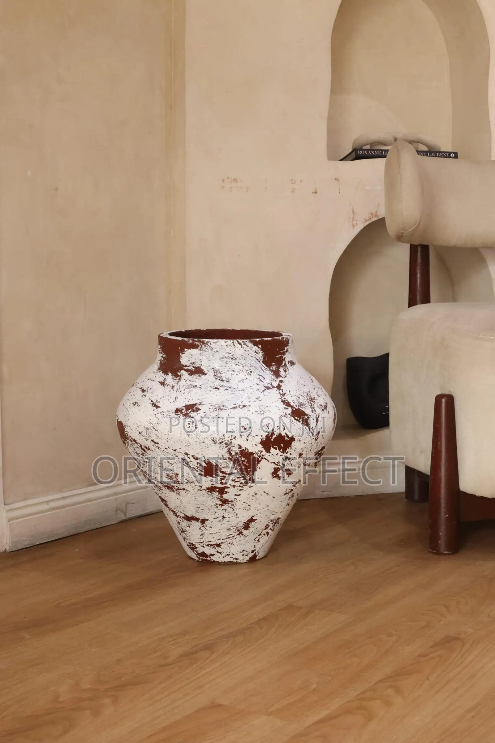 Apollo Pot ( Brown Rustic)