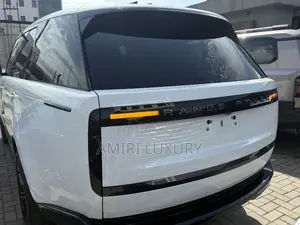 New Land Rover Range Rover Vogue 2024 White