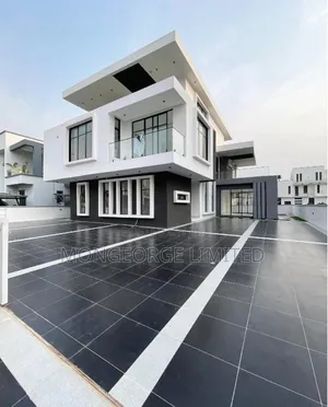 5bdrm Duplex in Chevron for sale