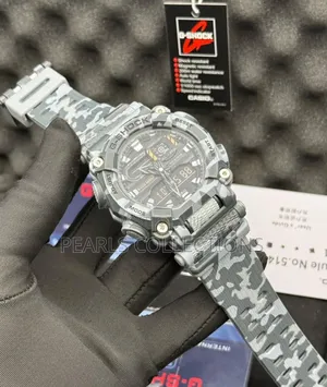 G-Shock Wristwatch in Silver and Black Color