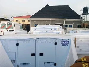 100kva Perkins Soundproof Diesel Generator