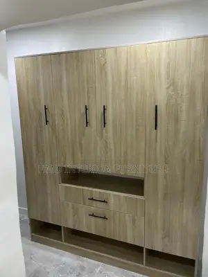Master Wardrobe 6ft by 7ft