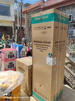 Hisense Refrigerator for Cooling of Drinks and Beverages