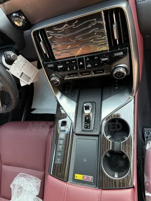 New Lexus LX 2025 Gray