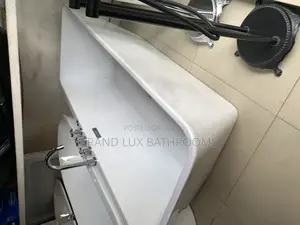 Freestanding Acrylic Bathtub With Faucet –Elegant Durable