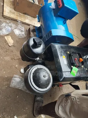 1130 Skypower Whyning Engine With 30kva Alternator