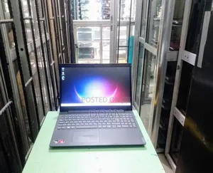 Laptop Lenovo 8GB AMD Ryzen 5 SSD 256GB